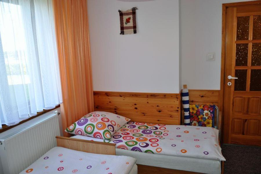 Hotel Jantar à Ostrowo  Extérieur photo