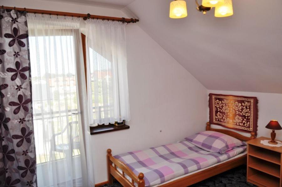 Hotel Jantar à Ostrowo  Extérieur photo