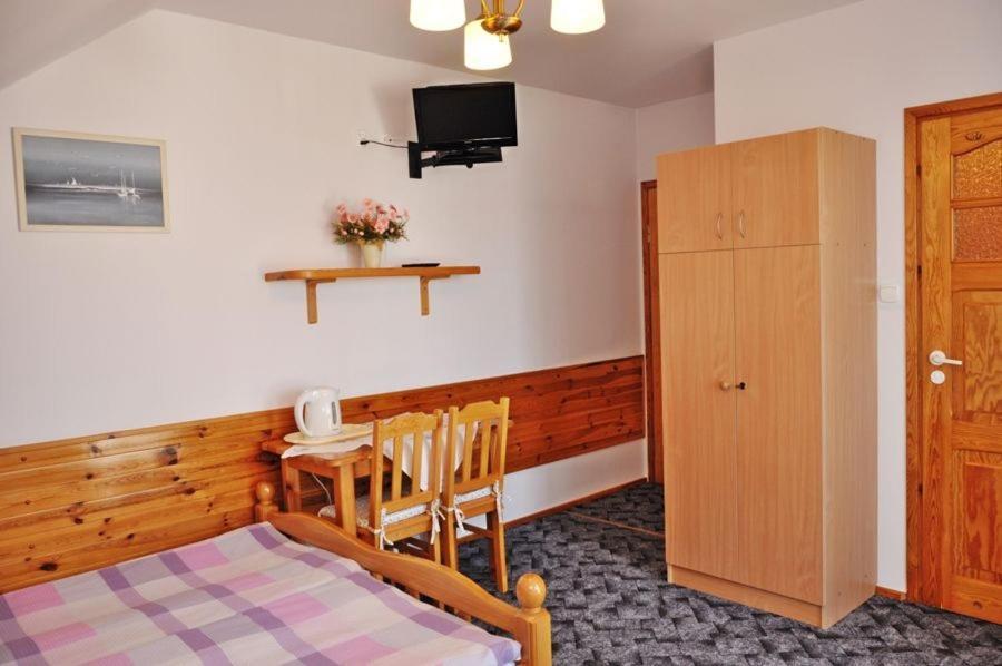 Hotel Jantar à Ostrowo  Extérieur photo