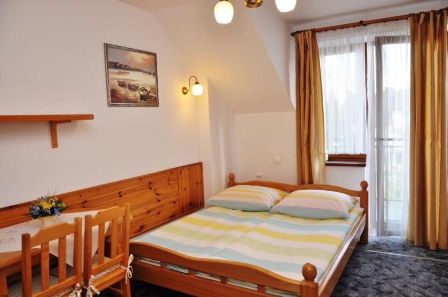Hotel Jantar à Ostrowo  Extérieur photo
