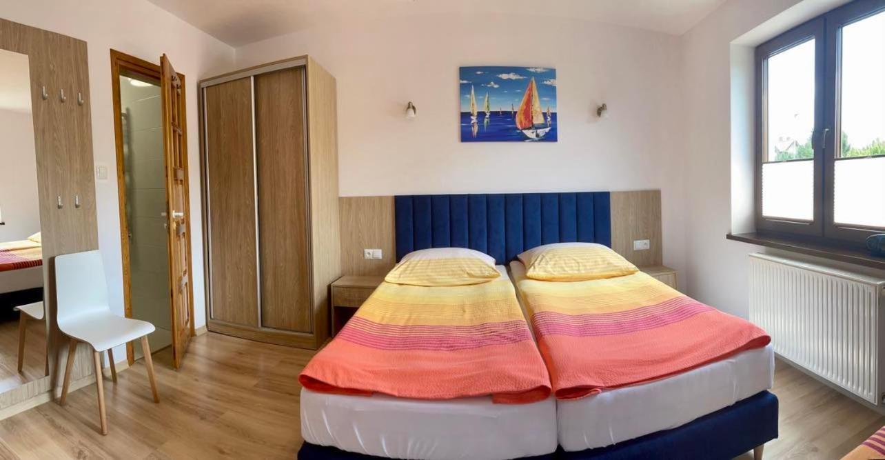 Hotel Jantar à Ostrowo  Extérieur photo