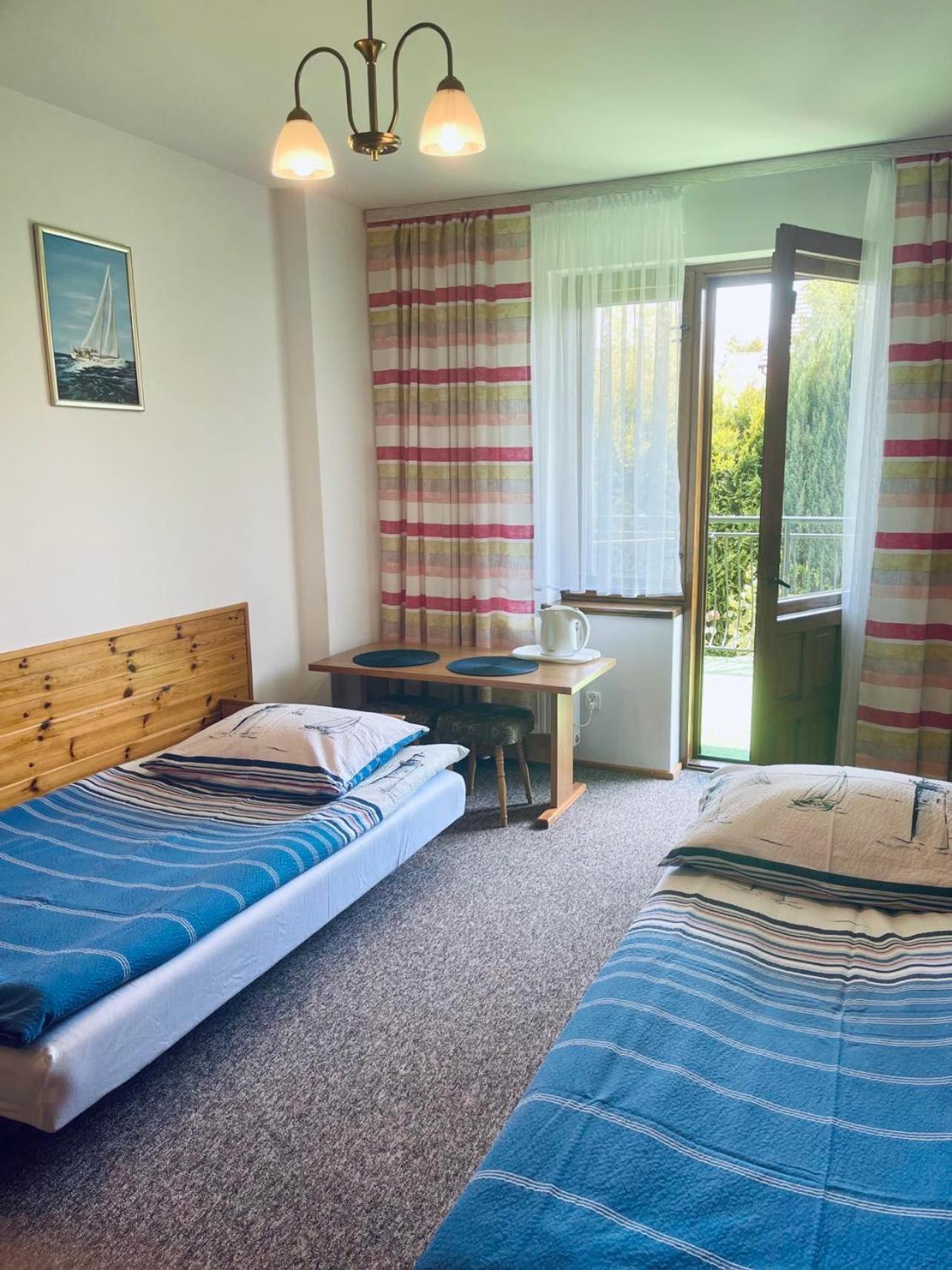 Hotel Jantar à Ostrowo  Extérieur photo